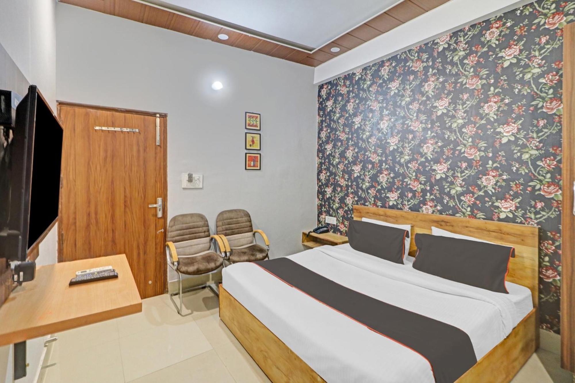 Hotel O Star Ki Nové Dillí Exteriér fotografie